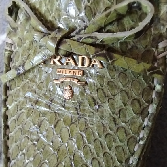 Prada Green Snake Embossed Leather Driving Loafers - Picture 11 of 13